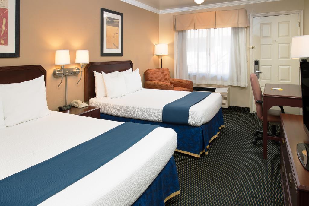 Days Inn By Wyndham Pinole Berkeley Szoba fotó